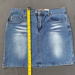 Women’s jean skirt